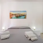 Levante Eight Sea View Vakantiehuis *