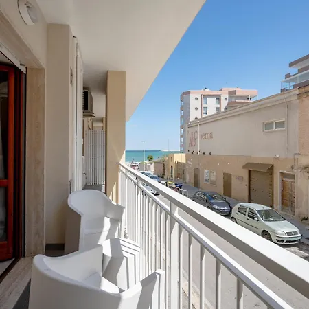 Apartment Levante Eight Sea View