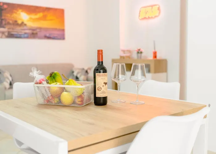 Levante Eight Sea View Apartment * Bari