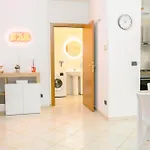 Будинок відпочинку Levante Eight Sea View *