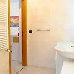 Levante Eight Sea View * Барі
