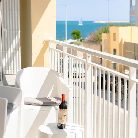 Levante Eight Sea View Apartment Holiday home Bari