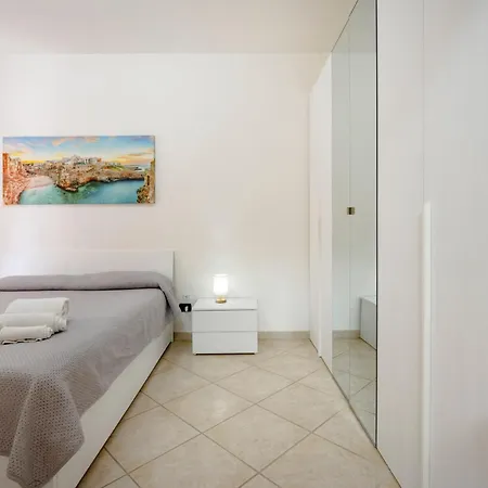 Levante Eight Sea View *