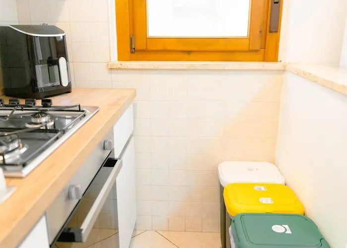 Дом отдыха Levante Eight Sea View Apartment Бари